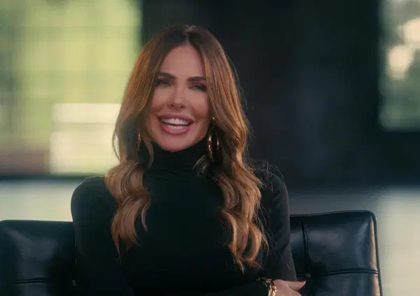 Ah caciottari, la vera notizia nel caso Signorini &egrave; che Corona ha riportato Ilary Blasi al Grande Fratello Vip. Ve lo ricordate lo scazzo tra di loro?