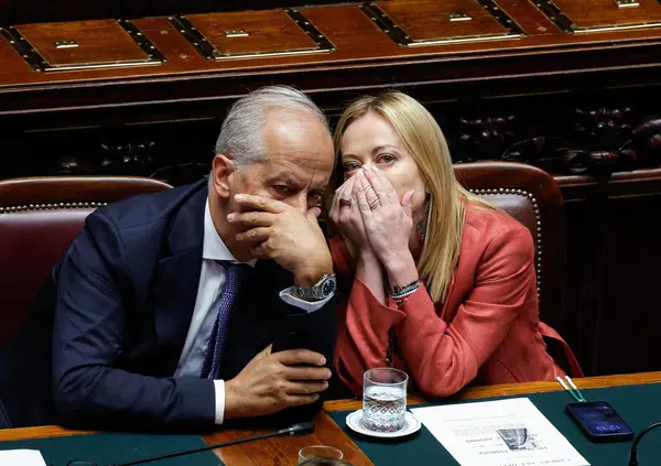 Con il nuovo pacchetto sicurezza diventeremo uno Stato di polizia? Norme anti maranza, Ice italiano e caccia a chi protesta. E su stazioni e zone rosse&hellip;