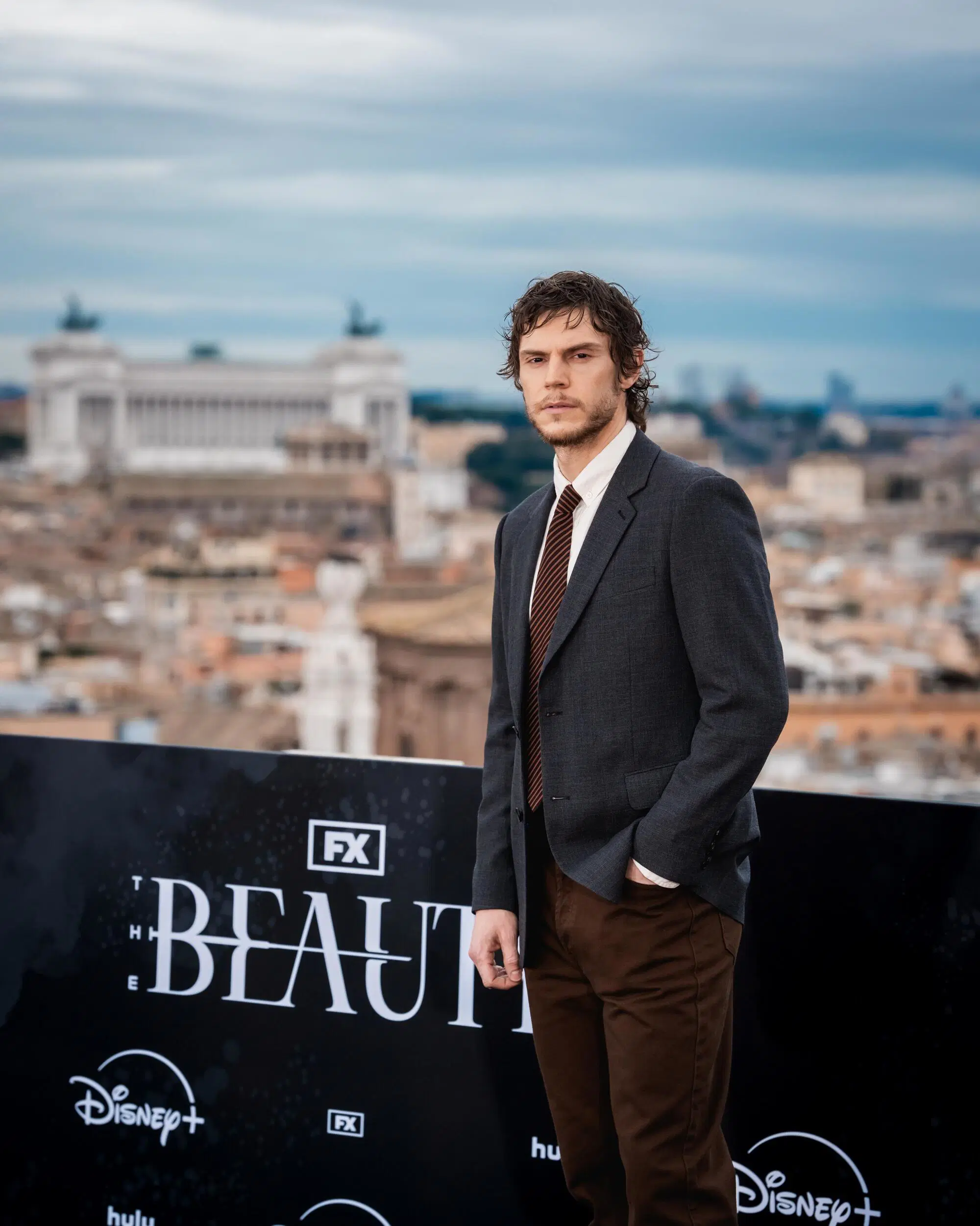 evan peters disney plus ph giulia parmigiani