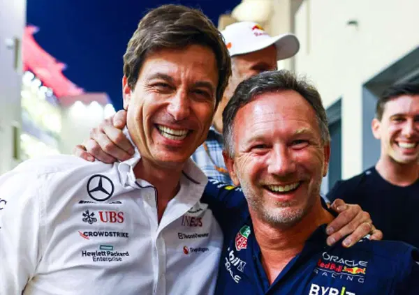 Un team diretto da Horner cliente di Toto Wolff? S&igrave;, e a confermarlo &egrave; Flavio Briatore: &ldquo;Christian tratta per entrare in Alpine, ma&hellip;&rdquo;