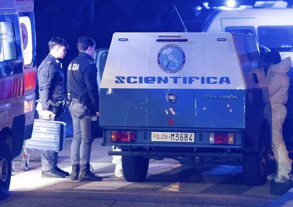 L&rsquo;uccisione di Abderrahim Mansouri nel boschetto dell&rsquo;eroina di Rogoredo &egrave; la finestra su un mondo pi&ugrave; complesso: la mocro maffia, dai porti pi&ugrave; importanti d&rsquo;Europa all&rsquo;hinterland milanese