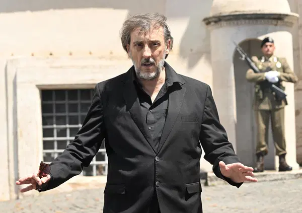 &ldquo;L&rsquo;uomo guasto&rdquo; di Massimo Ceccherini &egrave; il vero antidoto alla tv del dolore, alla psicologia da salotto e alla letteratura Volo-style&hellip; 