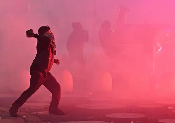 Dopo Torino e Milano la Meloni vuole pi&ugrave; sicurezza, ma davvero il ddl &egrave; fascista?