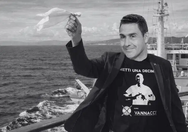 Vannacci se n&rsquo;&egrave; andato e non ritorna pi&ugrave;, ma la destra pu&ograve; finalmente provare a fare a meno degli estremisti (e magari fra un po&rsquo; anche dei populisti)