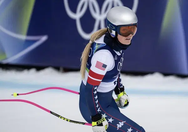 Lindsey Vonn, crociato rotto alle Olimpiadi o esagerazione? La frecciata di Goggia: &ldquo;Ai posteri l&rsquo;ardua sentenza&rdquo;. E Brignone: &ldquo;Se fosse un problema grave non sarebbe qui&rdquo;