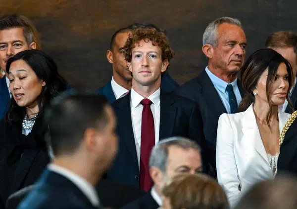 Da Fabrizio Corona con Falsissimo a ByoBlu su YouTube: per censurare qualcuno non devi chiudergli la bocca, ma l'account. Ma c'&egrave; un'alternativa all'impero Meta. Ecco quale