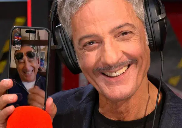 Ma quanto spacca Fiorello? Imita Fabrizio Corona e Andrea Pucci e va virale sui social. Il vero one man show &egrave; su Radio 2