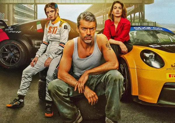 Abbiamo visto Motorvalley su Netflix, ma com'&egrave;? La serie con Luca Argentero spinge solo in pista