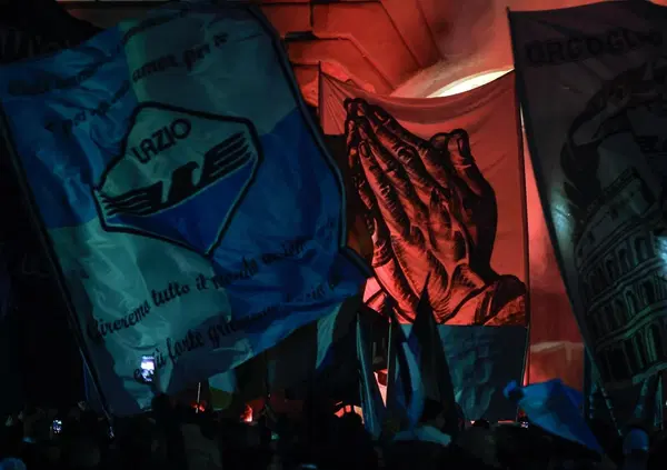 La protesta dei tifosi della Lazio pu&ograve; avere effetti devastanti (non solo sul calcio): l&rsquo;astio per Claudio Lotito rischia di danneggiare Forza Italia e il risultato del referendum