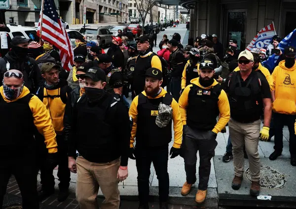 Signori, l'estrema destra Usa ha &ldquo;resuscitato&rdquo; Hitler sui social. Ecco come i nuovi &ldquo;ingegneri del caos&rdquo; stanno riabilitando il nazismo