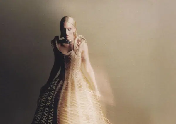  Il ritorno di thasup, Sanremo, l'approccio di sempre: Abbiamo ascoltato 'Che me ne faccio del tempo', il terzo album di Mara Sattei. Ecco com'&egrave;