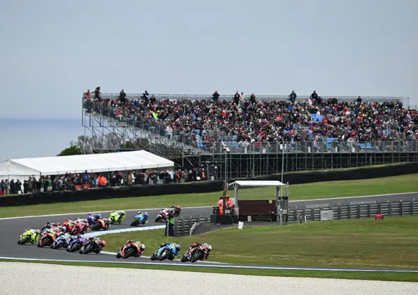 Addio Phillip Island, si corre ad Adelaide. La MotoGP imita la F1 e introduce il primo cittadino in calendario della sua storia: ecco perch&eacute;