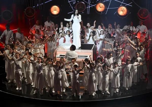 Heal the world a Sanremo, ma non per tutti: quando la pace in tv ha (quasi) un solo colore
