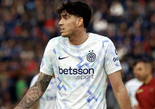 Basta rompere il caz*o a Bastoni, massacrato di fischi ovunque. Per la simulazione in Inter-Juve questa via crucis &egrave; senza senso. E la cosa giusta l&rsquo;ha detta Cesc Fabregas