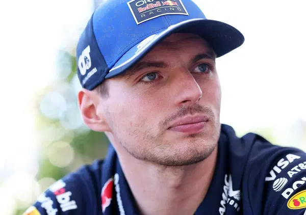 Caso partenze in Formula 1, Mercedes e McLaren parlano di sicurezza ma la verit&agrave; &egrave; un&rsquo;altra? Intanto Verstappen attacca: &ldquo;Dovevano prevederlo&rdquo;. Antonelli e la Fia rispondono&hellip;