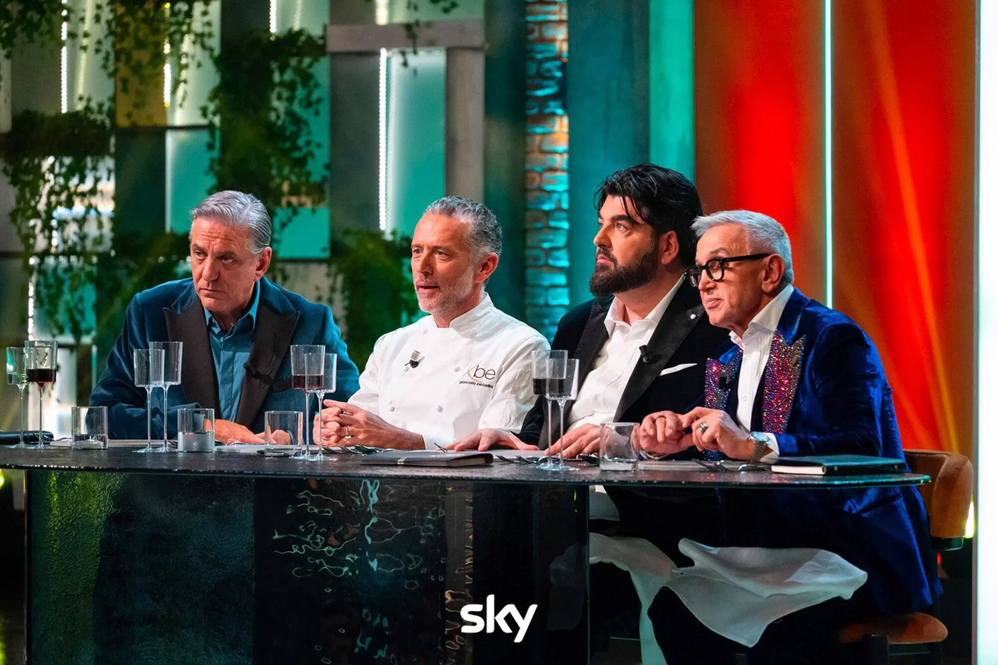 I giudici insieme all'ospite finale MasterChef 15