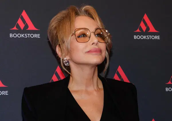 Avete visto lo scherzetto che ha fatto Repubblica a Elly Schlein? Il giornale da sempre vicino al Pd ospita una lettera di Marina Berlusconi sul S&igrave; al Referendum. E no, questa mossa non far&agrave; piacere neanche a Giorgia Meloni