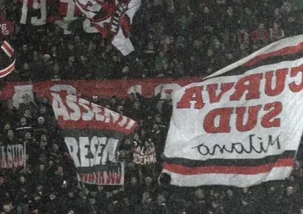 Ma cosa succede tra gli ultras del Milan? L&rsquo;avvocato ed esperto di curva Sud, Jacopo Cappetta, risponde sul caso delle botte a Klaus Davi: &ldquo;Dal video non vedo nessuna aggressione&rdquo;