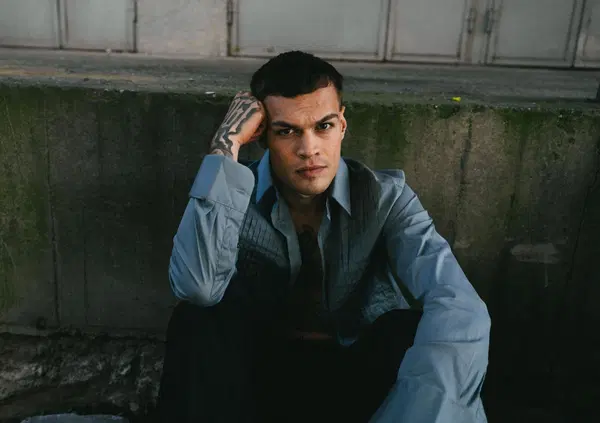 Blanco annuncia &ldquo;MA&rsquo;&rdquo;, il nuovo album. Il ragazzo nudo che corre nei boschi &egrave; cresciuto (forse)