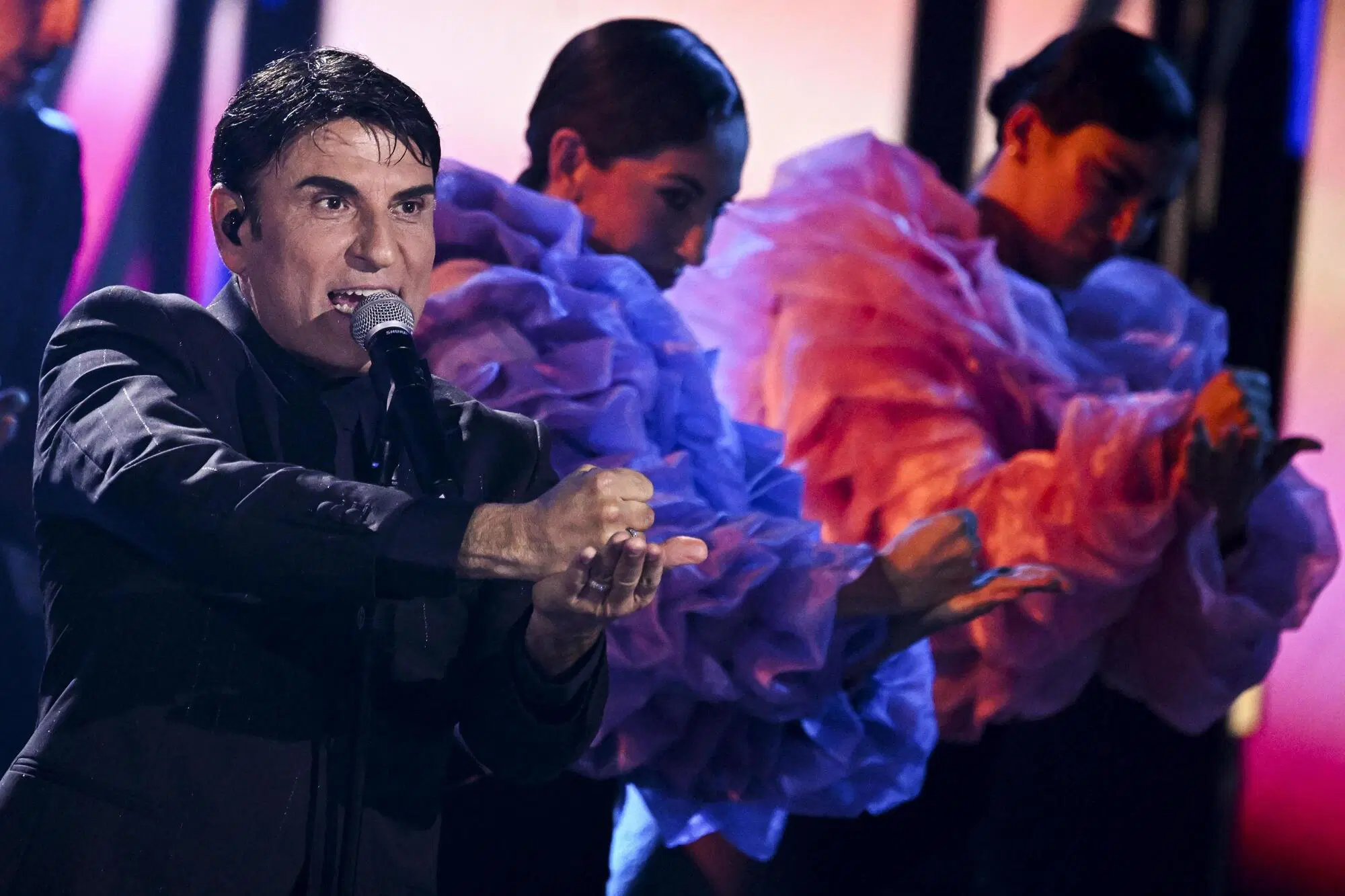 Sal Da Vinci alla prima puntata di Sanremo Top