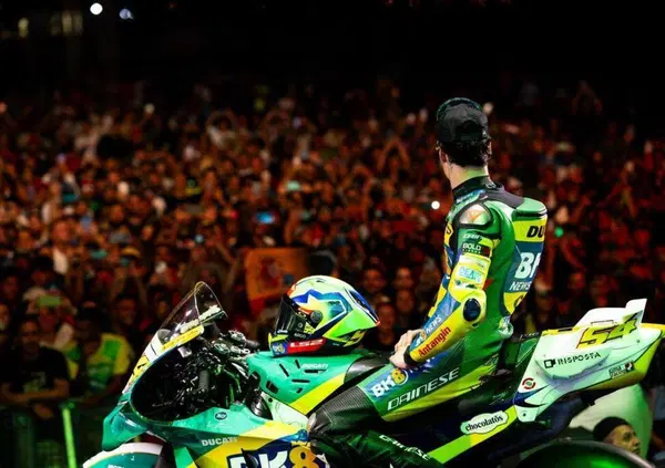 Il clamoroso omaggio della Gresini Racing al Brasile di Alex Barros &egrave; un messaggio per Ducati, con cui &egrave; a rischio il rinnovo? No, anche se...