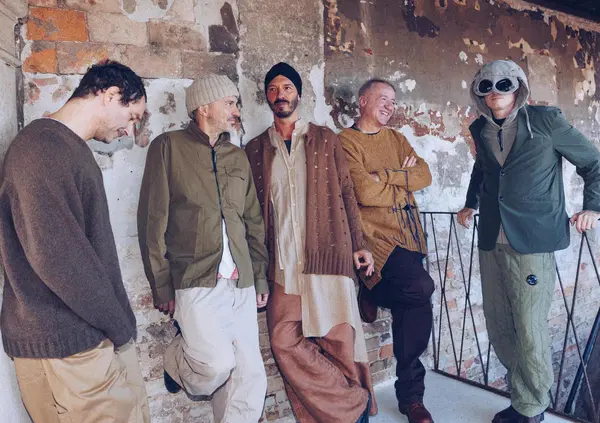 &ldquo;Terre rare&rdquo; dei Subsonica non &egrave; il tormentone da sparare in radio. &Egrave; per chi si &egrave; stufato di masticare pop di plastica