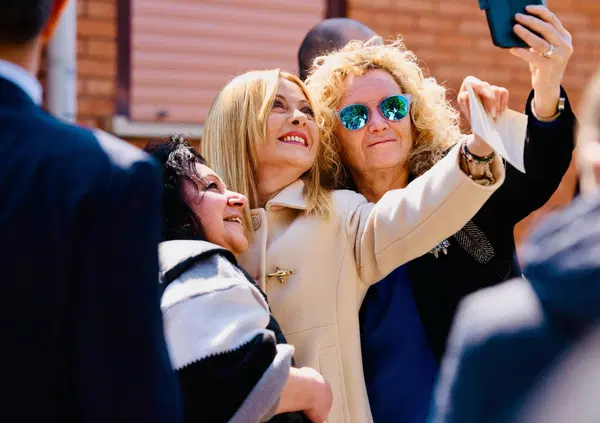 Viene gi&ugrave; tutto e Giorgia Meloni interviene duro su ministri e sottosegretari (come avevamo scritto). E quindi adesso ci permettiamo di suggerirle le prossime mosse 