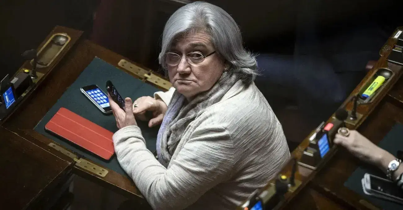 Persino Rosy Bindi scarica Elly Schlein, altro che &ldquo;prima donna segreteria&rdquo;: &ldquo;Al Pd serve una persona autorevole. Ho un nome, &egrave; un uomo, ma non vi dico chi&rdquo;