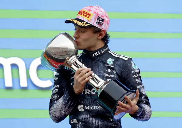 Davide Valsecchi a MOW a tutta su Kimi Antonelli: &ldquo;Ha grandi possibilit&agrave; per il Mondiale, il suo talento non l&rsquo;abbiamo ancora visto tutto. Russell? Per lui adesso sono caz*i&rdquo;