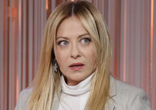 Matteo Renzi percula la Meloni dopo il caso Piantedosi-Conte, il referendum e il fallimento della Nazionale per i Mondiali: &ldquo;Siamo campioni solo nello scaricabarile&rdquo;. Ma la sinistra che si attacca al gossip cosa propone?