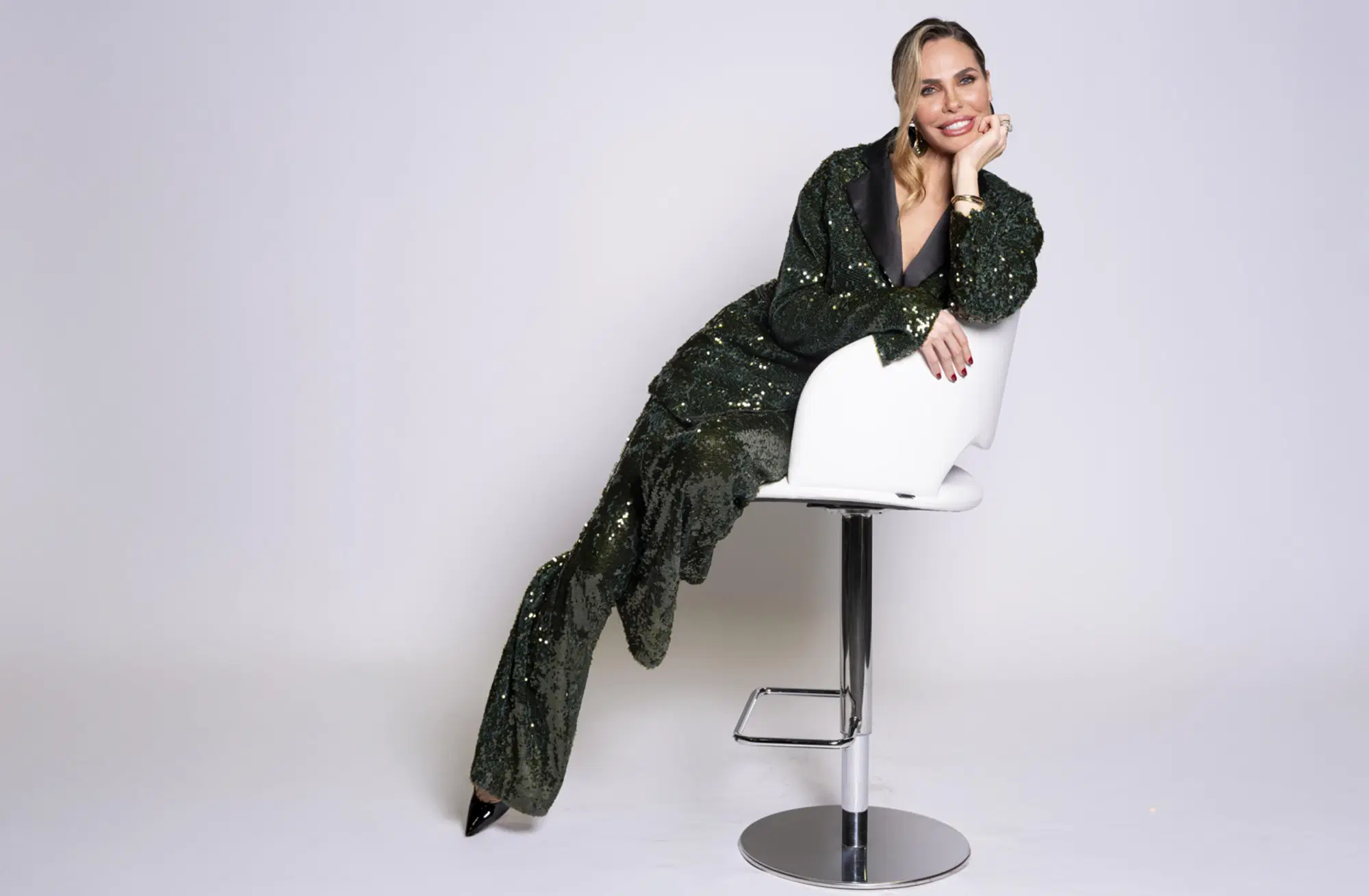 Ilary Blasi conduce il Grande Fratello Vip