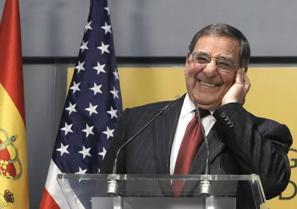 L'ex direttore della CIA Leon Panetta in esclusiva a MOW: &ldquo;Intervento in Iran? Decisione sbagliata che Trump pagher&agrave; caro. &Egrave; un leader imprevedibile, gli USA devono ritrovare unit&agrave;&rdquo;