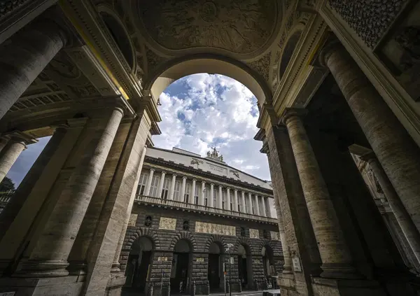Teatro San Carlo, dopo l&rsquo;inchiesta di MOW 11 indagati tra cui Lissner, Spedaliere (madre e figlio),  Tzempetonidis e tanti altri. Abbiamo fatto venire gi&ugrave; il sistema mentre nessuno ne parlava 
