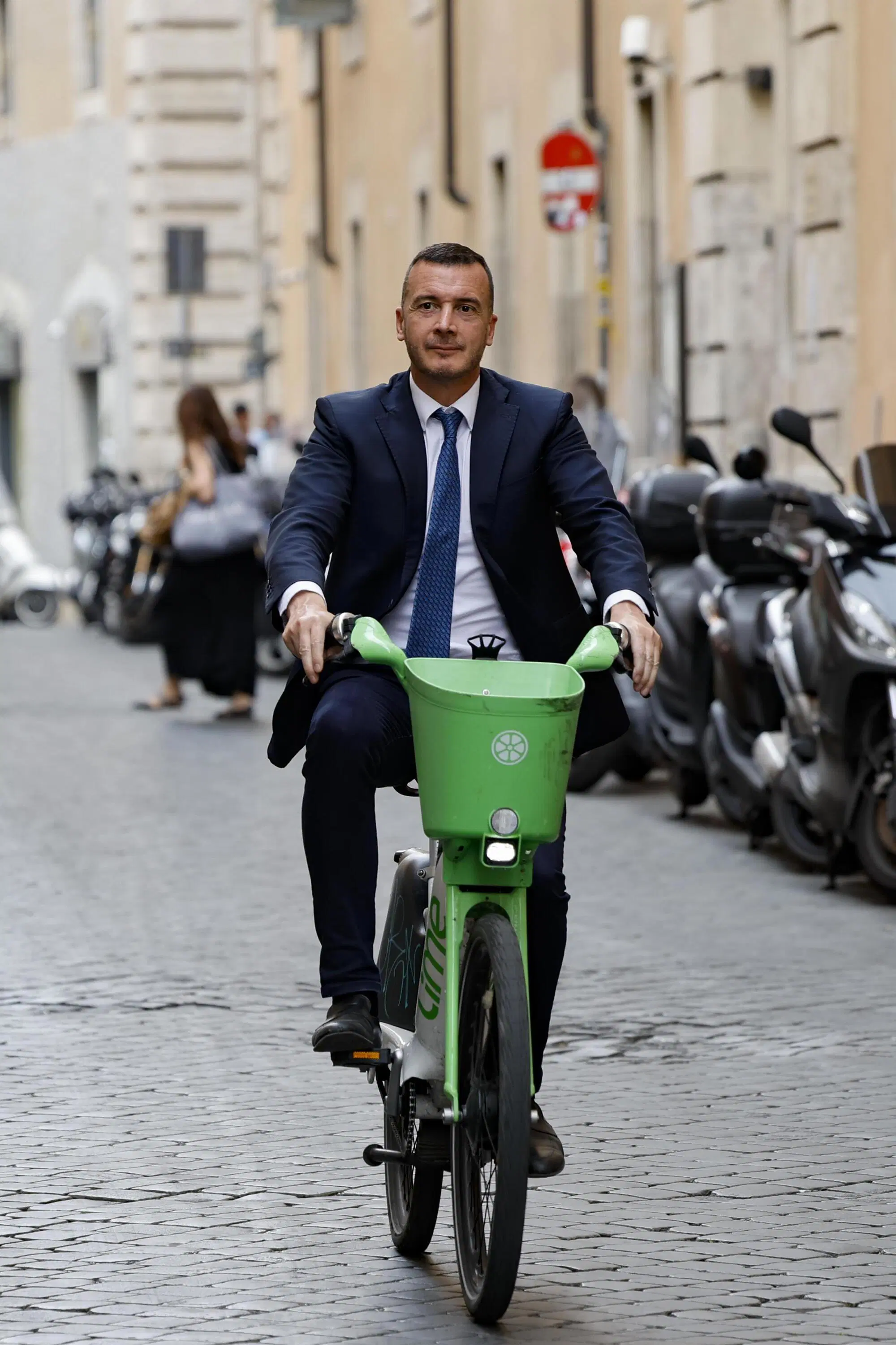 20260424 110142462 1335