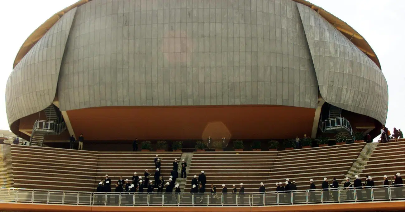 Sta scoppiando un casino all&rsquo;Auditorium di Roma che arriver&agrave; fino al Tar del Lazio, ma la storia &egrave; molto pi&ugrave; grande e noi iniziamo a raccontarvela: tra catering, ristoranti e sicurezza nei musei