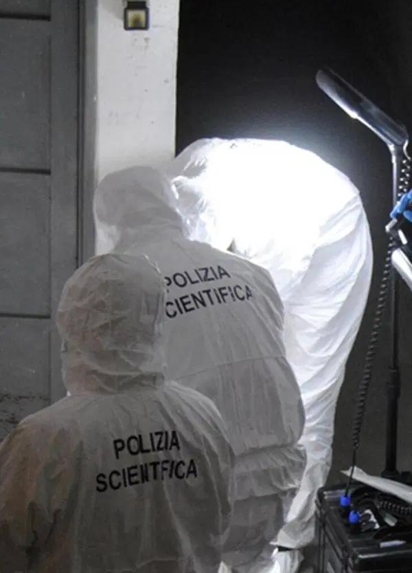 Mamma e figlia avvelenate a Natale: pi&ugrave; ricino che ricina? Il mistero si gonfia nel &ldquo;giorno del cellulare di Alice&rdquo;