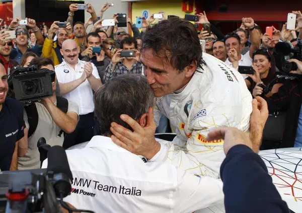 Roberto Ravaglia, l&rsquo;uomo dietro il ritorno di Alex Zanardi, a MOW: &ldquo;Chiese lui di tornare, quasi non ci credevo. A Spa il pi&ugrave; grande rimpianto&rdquo;