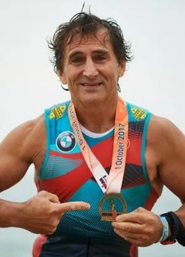 Alex Zanardi era il pi&ugrave; figo di tutti. Luca e Paolo: "A Camera Caf&egrave; gli volevamo rubare le gambe, si fece una risata" 