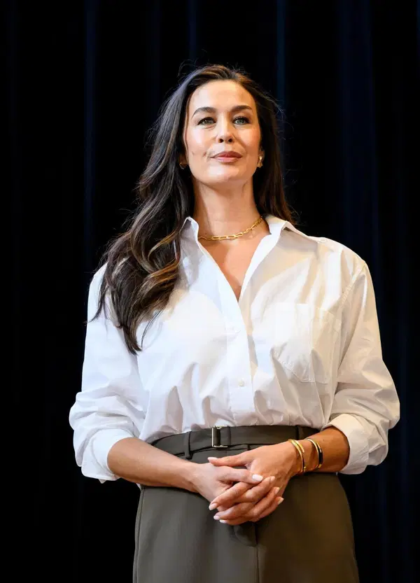 Vodafone attacca Iliad per lo spot con Megan Gale, che ora rischia di saltare: ecco perch&eacute; e chi ha ragione