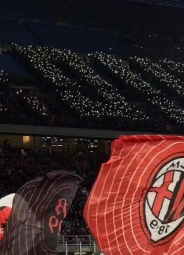 Distrutti in campo, incaz*ati in curva: buco nero Milan. La protesta degli ultras e una consapevolezza