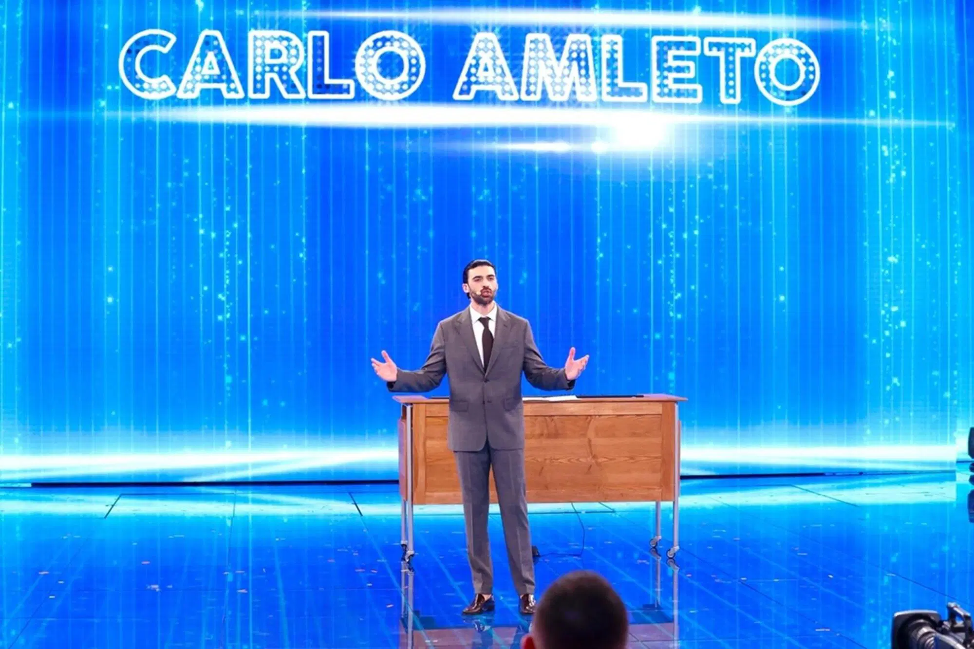 Carlo Amleto ad Amici