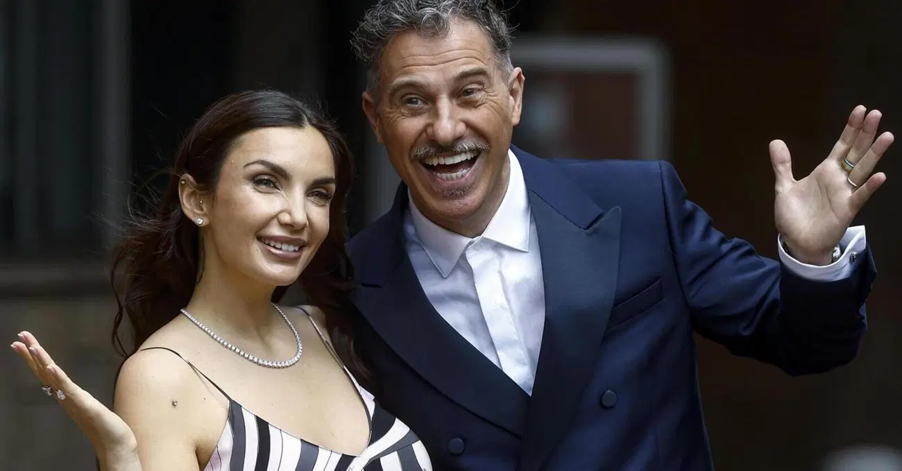 Ma avete notato che Gabriele Corsi non ha commentato l'esibizione di Israele all'Eurovision? Su Rai 2 la prima semifinale, tra le proteste e la cronaca di Elettra Lamborghini 
