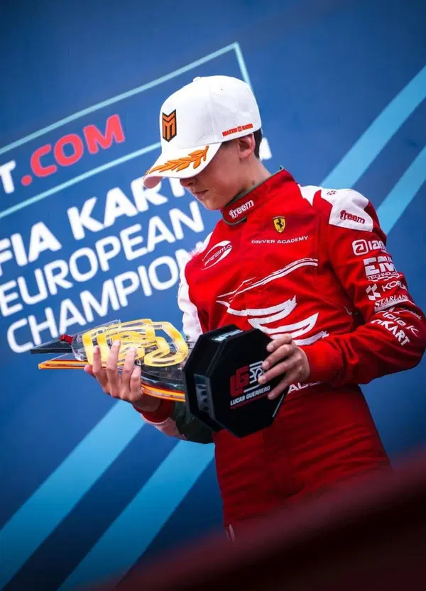 Abbiamo visto il nuovo fuoriclasse della (futura) F1 e l&rsquo;ha pescato Ferrari: ecco chi &egrave; Noah Baglin e perch&eacute; ci ha fatto impazzire a Valencia
