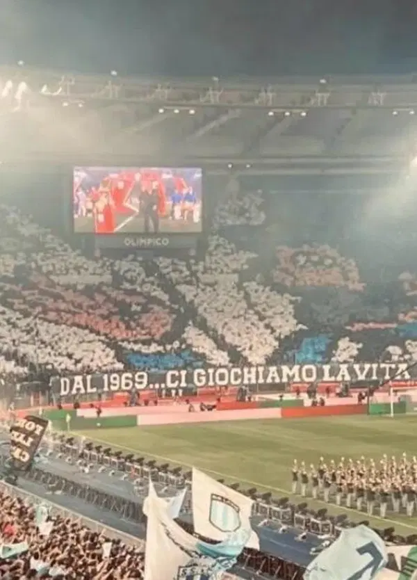 Le coreografie di Lazio e Inter hanno spaccato. E c'&egrave; stato l&rsquo;omaggio degli ultras a Gabriele Sandri