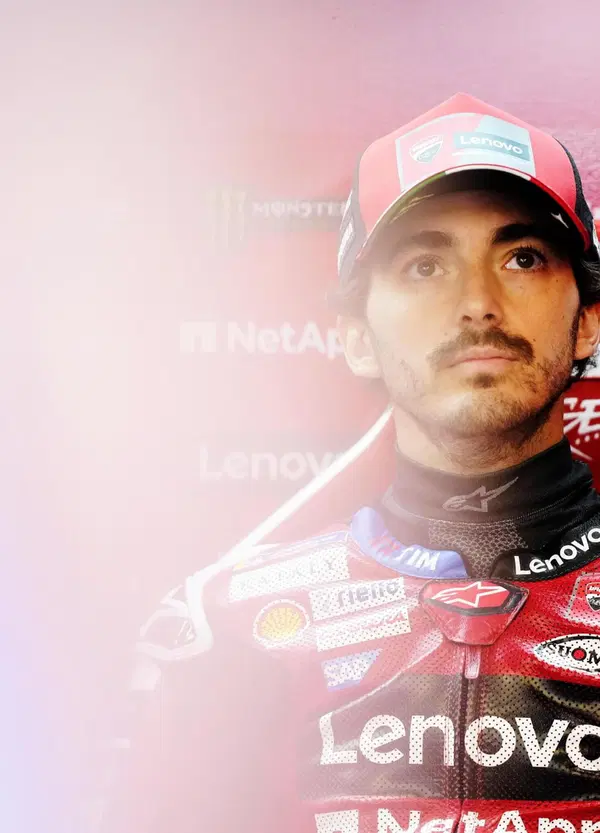 Pecco Bagnaia &egrave; sfinito ma lucidissimo: &ldquo;La terza partenza &egrave; stata forzata, ma sei pagato un sacco di soldi&hellip; e se te hai un problema a casa in ufficio vai lo stesso&rdquo;