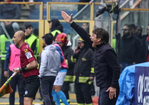 Falsissimo, Corona fa esplodere il Napoli? "Cinque giocatori mi hanno pagato per rovinare Conte"