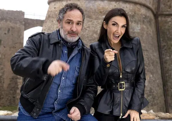"The Unknown" con Elettra Lamborghini e Scintilla &egrave; il "Pechino Express" a risparmio di Rai 2