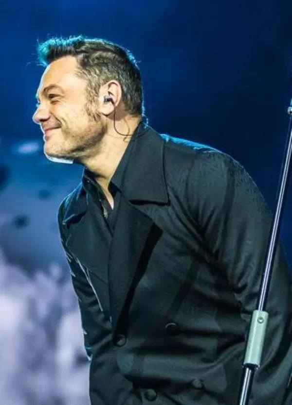 Tiziano Ferro ci ha fatto il repack? Abbiamo ascoltato in anteprima &ldquo;Sono un Grande - Deluxe&rdquo;, ecco com&rsquo;&egrave;
