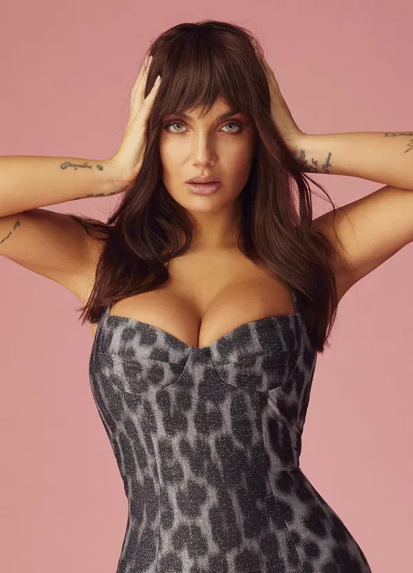 Elettra Lamborghini &egrave; ancora la regina del fancazzismo e lo rivendica