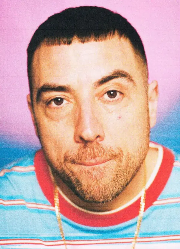 Coez ha bisogno di ritrovarsi e sale su un tetto con &ldquo;From the Rooftop 3&rdquo; 